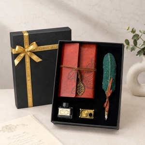 Set Vintage Spark, cu agenda-jurnal maro, stilou cu pana verde, suport si calimara - Img 2