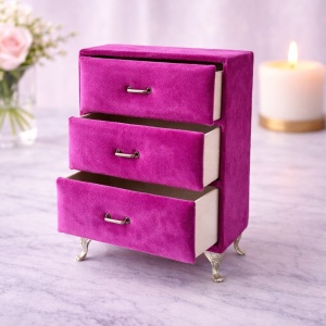 Suport bijuterii sub forma de dulap cu 3 sertare fucsia, 20x15cm - Img 2