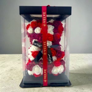 Ursulet floral Triple Color din trandafiri spuma cu LED, 25 cm, in cutie transparenta eleganta - Img 2