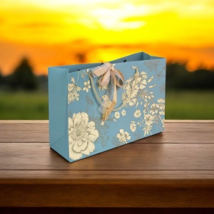 Ambalaj pentru cadouri de tip punga, aspect floral, cu snur si panglica satinata, Turquoaz, 36 x 12 x 24 cm