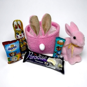 Cos de Paste pentru copii Bunny Joy cu iepuras decorativ roz si selectie dulciuri - Img 3