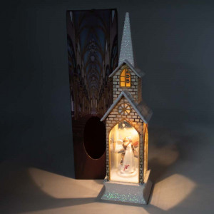 Decoratiune luminoasa, Capela cu Inger si porumbei, cu LED, Baza 5x5, inaltime 21 cm, Alb - Img 2