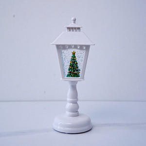 Decoratiune de Craciun in forma de felinar engelzesc, alb, cu Bradul de Craciun, care lumineaza si canta - 21cm