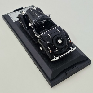 Macheta auto masina vintage Wanderer W25K Roadster 1936, model colectie 1:32 cu vitrina, negru - Img 2