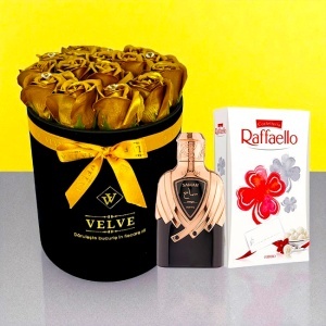 Pachet Crystal Beauty, cu aranjament floral, parfum arabesc Extrait de parfum Samah Onyx, Riiffs, Unisex 100 ml, praline Raffaello 80g, Auriu - Img 4