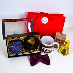 Pachet Gentleman, pentru "Cel mai bun coleg", set cravata, ac, butoni si curea, cana personalizata, papion si parfum, in punga cadou - Img 4