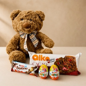 Pachet pentru copii Sweet Hug, ursulet de plus maro si mix dulciuri Kinder & Alka - Img 3