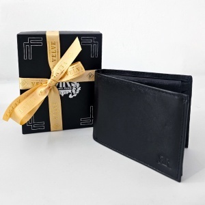 Portofel barbati Onyx Black, din piele naturala , compartimentat, Negru lucios, 12x10 cm - Img 4