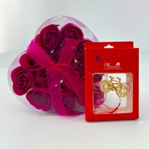 Set Brown Romance, trandafiri din sapun in cutie inima, ciocolata Schogetten si jurnal elegant maro - Img 4