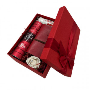 Set cadou Glamour pentru femei, Parfum PcDesign, Cuba Too Sexy For You, Jurnal de calatorie, Praline Raffaello si trandafir alb din sapun, in cutie cadou, 23x16x9 cm