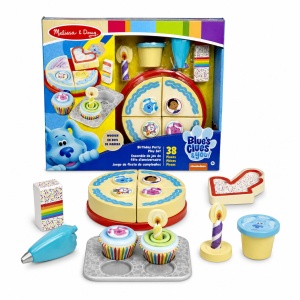 Set de joaca aniversar Melissa & Doug, cu tort si briose din lemn, 38 piese, 3+ ani - Img 3