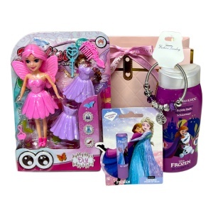 Set fete Frozen, papusa Zana cu accesorii fashion, balsam buze, spuma baie 250 ml si bratara