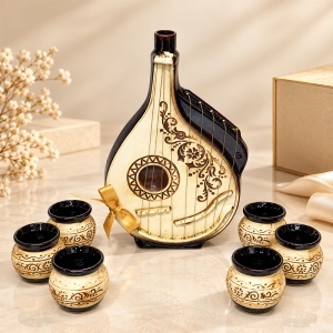 Set minibar traditional cu plosca din ceramica in forma de instrument muzical si 6 pahare de 30 ml, 35 cm - Img 5