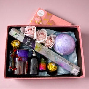 Set Relax Time, cu gel de dus, praline, bomba de baie, lumanare, ulei si betisoare parfumate - Img 4