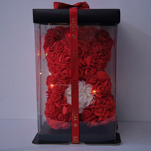 Ursulet floral 25cm, cu LED-uri luminoase, din trandafiri spuma rosu cu inima rosie, in cutie cadou