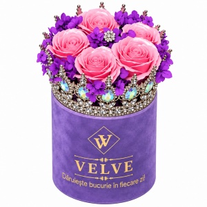 Aranjament floral Princess cu trandafiri de sapun cu atingere reala, hortensie criogenata si coroana argintie, Mov