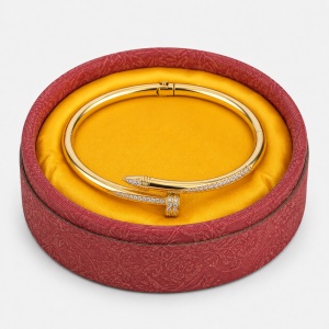 Bratara eleganta fixa aurie model cui clasic cu cristale stralucitoare, in cutie cadou - Img 2
