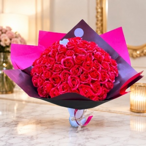 Buchet Red Opulent cu 101 trandafiri de sapun, Rosu-Alb