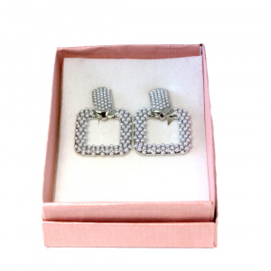 Cercei eleganti Merlyn, din inox, accesorizati cu strasuri artizanale tip perle, in cutie cadou, Argintiu - Img 3