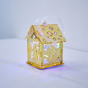Decoratiune de Craciun cu muzicuta si luminite, tip casa, Auriu, 8x4,5 cm