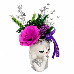 Decoratiune din ceramica, Fata Visatoare, cu begonie de lemn, flori texturate si plante criogenate, Fucsia, 21x6 cm - Img 4