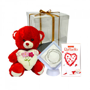 Pachet cadou pentru indragostiti, Sparkle, ursulet de plus 40cm, set 3 bratari in suport elegant, praline Raffaello 80gr. ambalate in cutie cadou