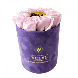 Pachet Velvet, cu 9 trandafiri de sapun, in cutie mov de catifea, Roz/Auriu, cutie bijuterii si suport bijuterii in forma de silueta - Img 3
