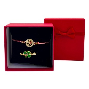 Set Martisor bratara cu snur rosu-alb Copacul Vietii si brosa trifoi verde cu buburuza, in cutie rosie - Img 3