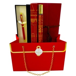 Set premium Prestige Red unisex, cu jurnal, pix si parfum M. F. Kurkdjian 35 ml, in cutie eleganta tip geanta - Img 5