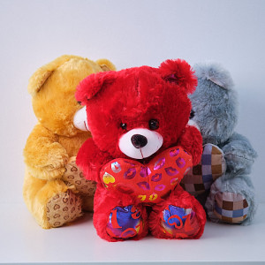 Ursulet de plus Coco, cu inimioara, inaltime 30cm, Rosu