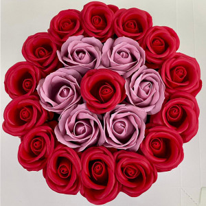 Aranjament floral Special Eternity in cutie rotunda cu 21 trandafiri sapun Rosu-roz