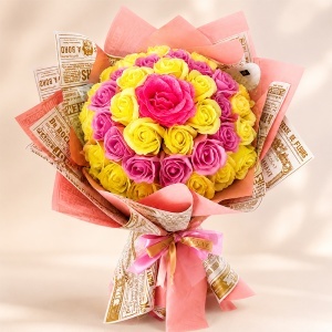Buchet floral Royal cu trandafiri de sapun si sclipici, inaltime 45cm, LED inclus, Roz-Galben - Img 5