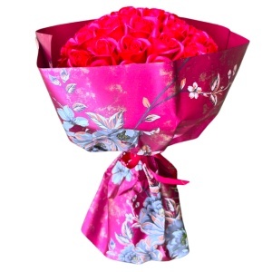 Buchet Royal Red cu 55 trandafiri de sapun - Img 2
