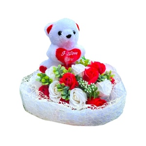 Buchet Special Bear, cu trandafiri de sapun, plante artizanale , urs din plus, Alb