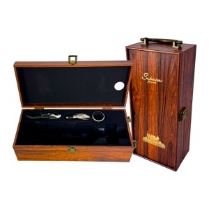 Caseta eleganta din lemn Special Wine, pentru o sticla si trei accesorii vin, Maro - Img 6