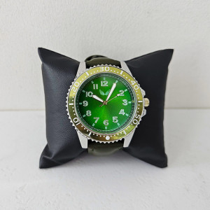 Ceas barbatesc Ulysses ALPHA, cu quartz si cadran din otel inoxidabil, in cutie eleganta, Verde