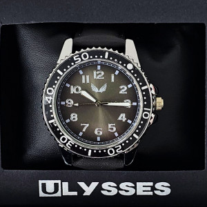 Ceas barbatesc Ulysses GAMMA, cu quartz si cadran din otel inoxidabil, in cutie eleganta, imprimata cu logo 