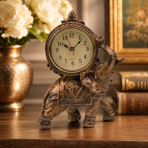 Ceas decorativ de masa in forma de elefant, din rasina, aramiu, 11x17 cm