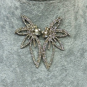 Cercei de seara Floare de Colt, cu cristale, in cutie cadou, Auriu 6