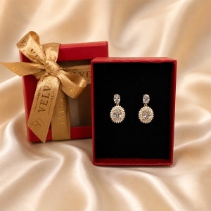 Cercei eleganti cu cristale zirconiu ovale si coroana stralucitoare, in cutie cadou, Auriu - Img 5