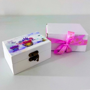 Cutie din lemn cu oglinda, pentru bijuterii si accesorii, model floral, Lavandă Landscape, 9x6x4, Alb