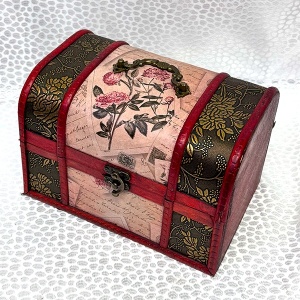 Cutie din lemn, pentru accesorii, cu aspect de cufar 22x15x14 cm, Clasic