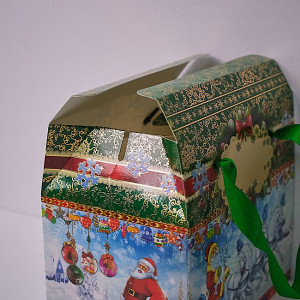 Cutie pentru cadouri, cu detalii de Craciun, Verde/Albastru, 19x12x17,5 cm