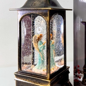 Decoratiune muzicala si luminoasa, Felinar Vintage, cu Inger, lumini calde si zapada in miscare, USB inclus, 23x9 cm - Img 3