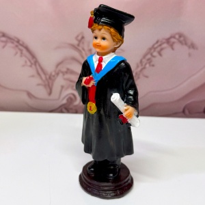 Figurina din rasina, absolvent cu medalie, 17 cm