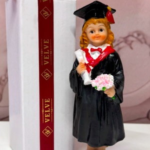 Figurina din rasina, absolventa cu buchet, 17 cm - Img 2