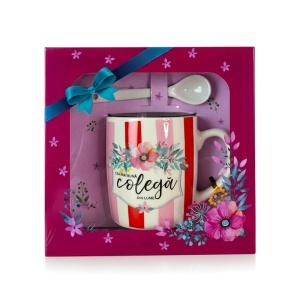Set „Cea mai buna colega din lume”, esarfa eleganta, cana personalizata, praline Raffaello si crema de maini Eveline, in punga de cadou - Img 6