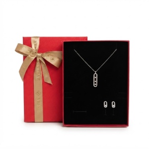 Set bijuterii Elvira, colier cu pandantiv geometric si cercei cu cristale transparente, in cutie cadou, Argintiu