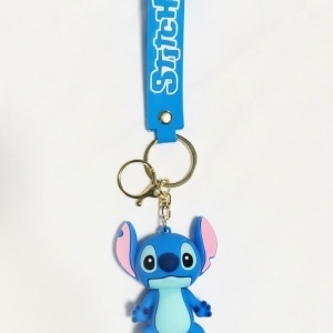 Set pentru copii Joy Box Stitch, breloc figurina Disney, 3 trandafiri albastri de sapun si Kinder Bueno - Img 2