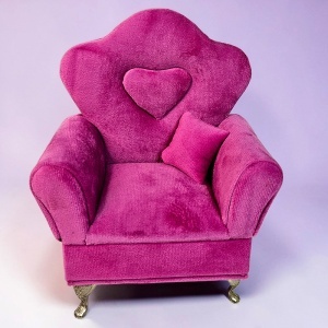 Suport bijuterii elegant in forma de fotoliu fucsia, 20x16cm - Img 4